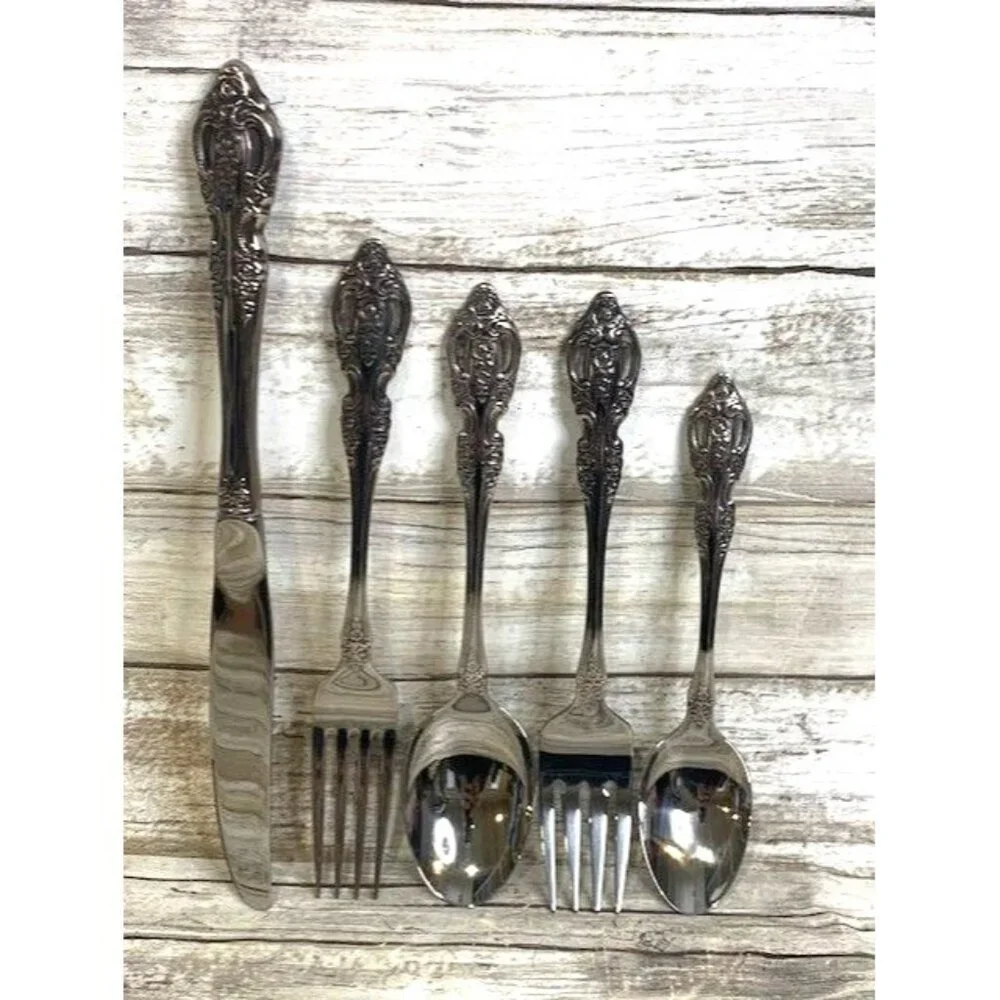 Oneida S.S.S. By Oneida Renoir Pembrooke Flatware‎ Set 5-Piece Stainless Steel